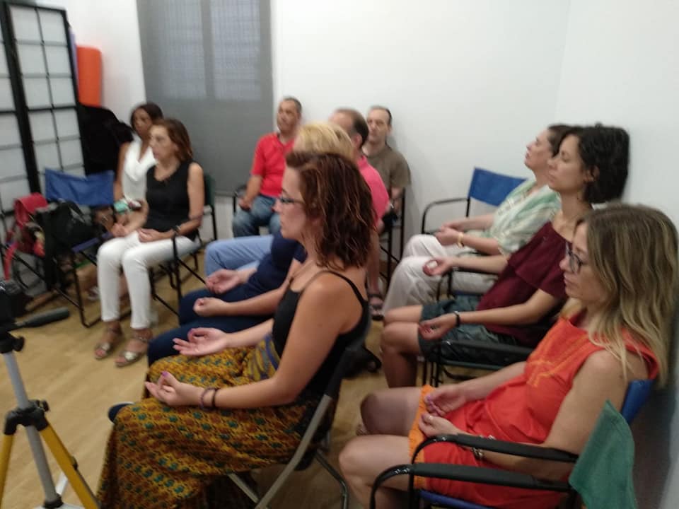 40028941_2207850632795359_7369653689360842752_n